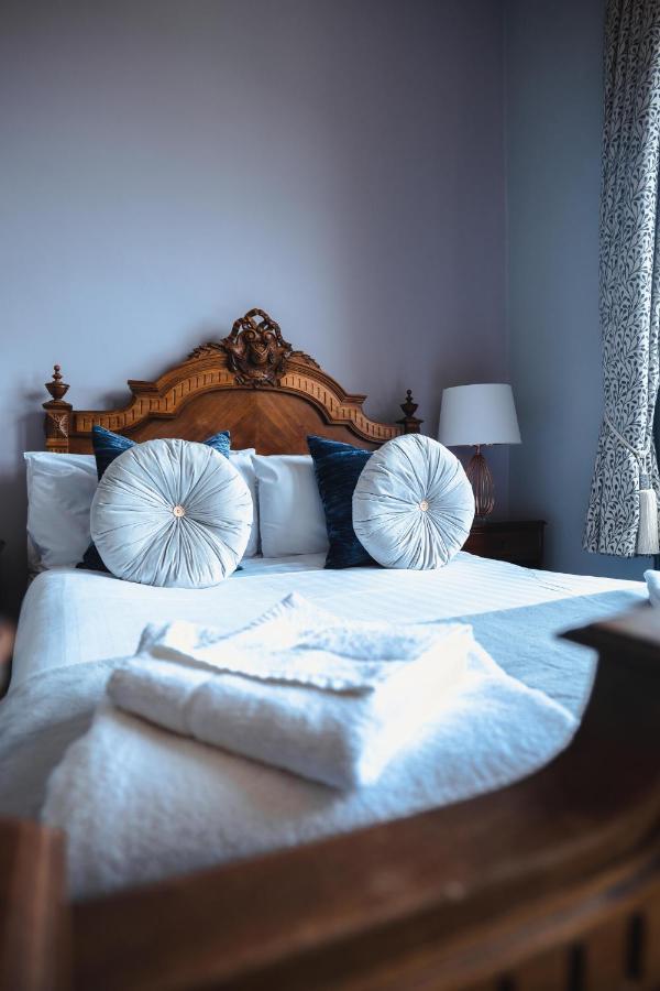 The Godwins Hotell Lugwardine Exteriör bild